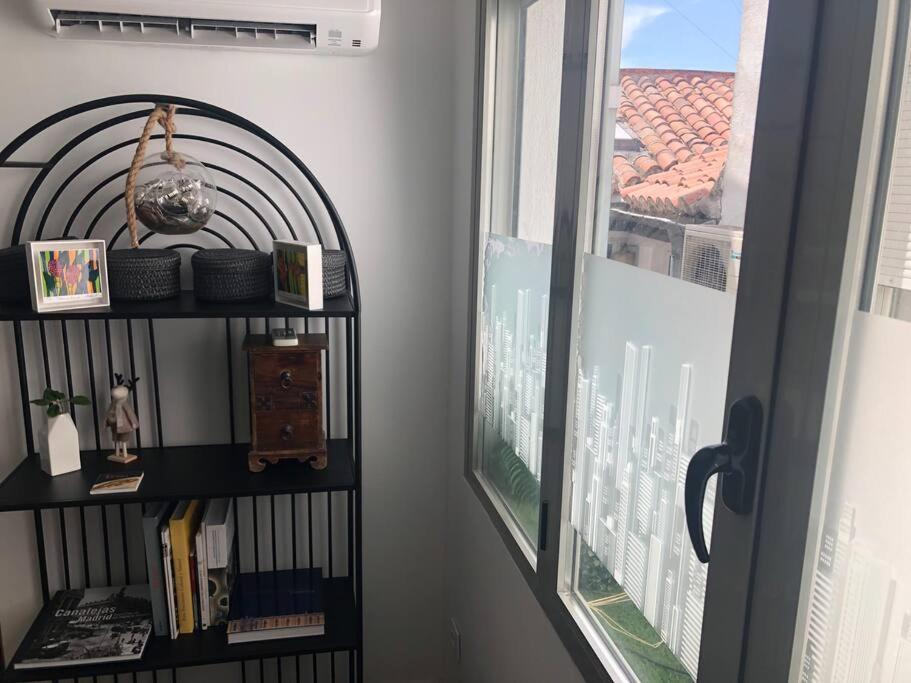 Tesoro Calle, Precioso Estudio Super Equipado Para Dos En Malasana Madrid Eksteriør billede